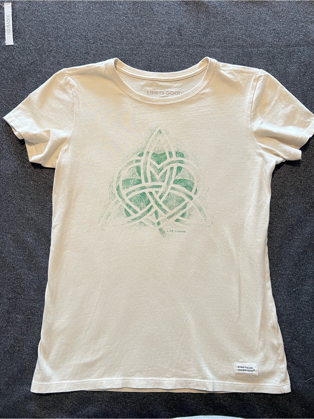 Life Is Good Cream Short-Sleeve Tee with Green Celtic Knot